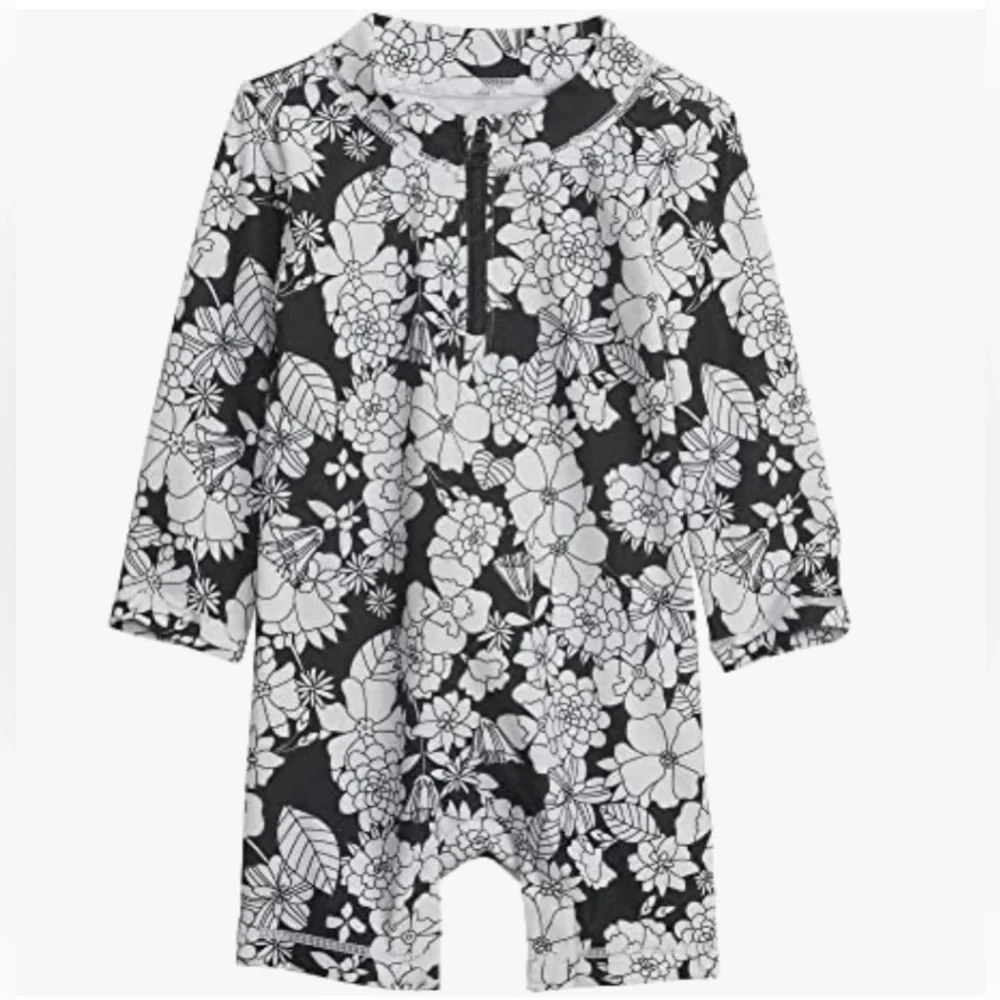 NWT GAP Baby Black White Floral Rash Guard Swimsuit UPF 50+ 3-6M